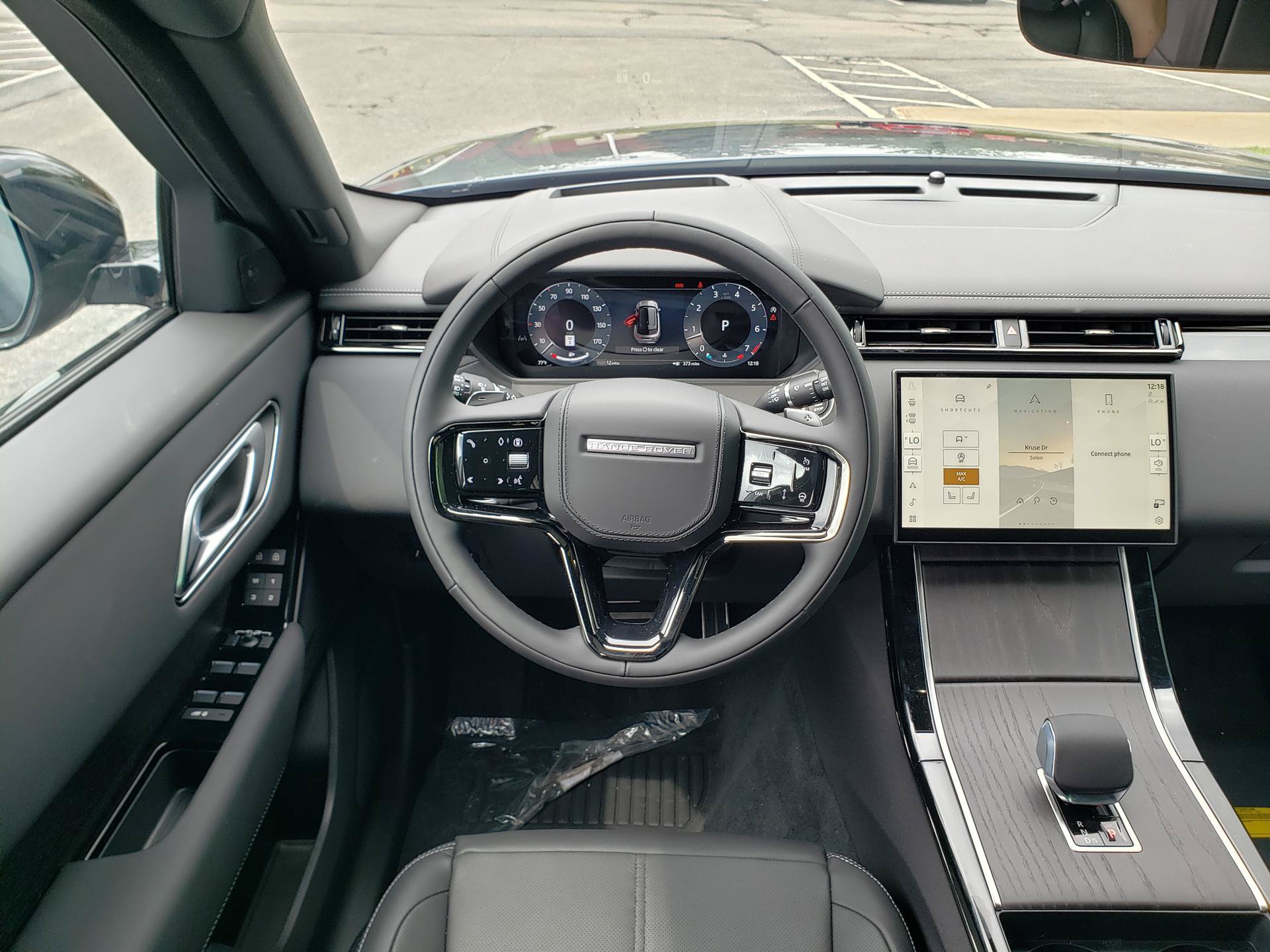 New 2026 Land Rover Range Rover Velar Belgravia AWD/4WD image 14