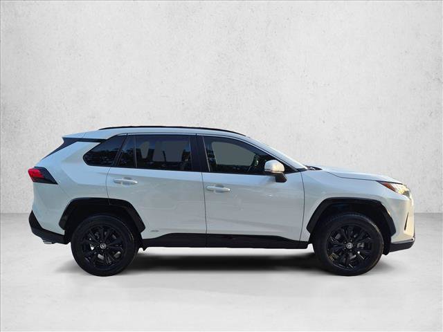 Certified 2025 Toyota RAV4 SE w/ Convenience Package AWD/4WD image 4