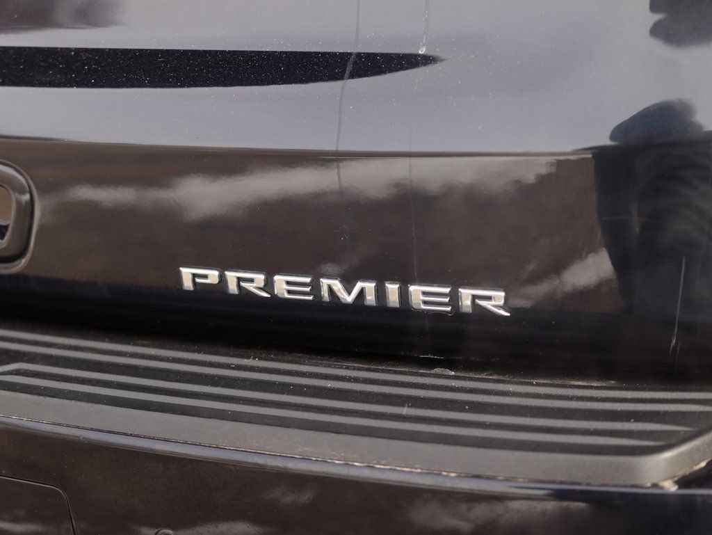 Used 2021 Chevrolet Suburban Premier image 41