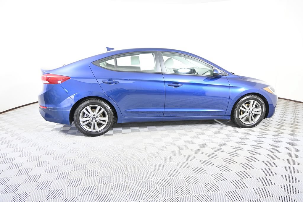 Used 2018 Hyundai Elantra Value Edition FWD image 7