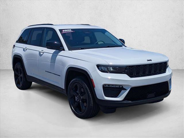 Used 2023 Jeep Grand Cherokee Limited w/ Black Appearance Package RWD image 3