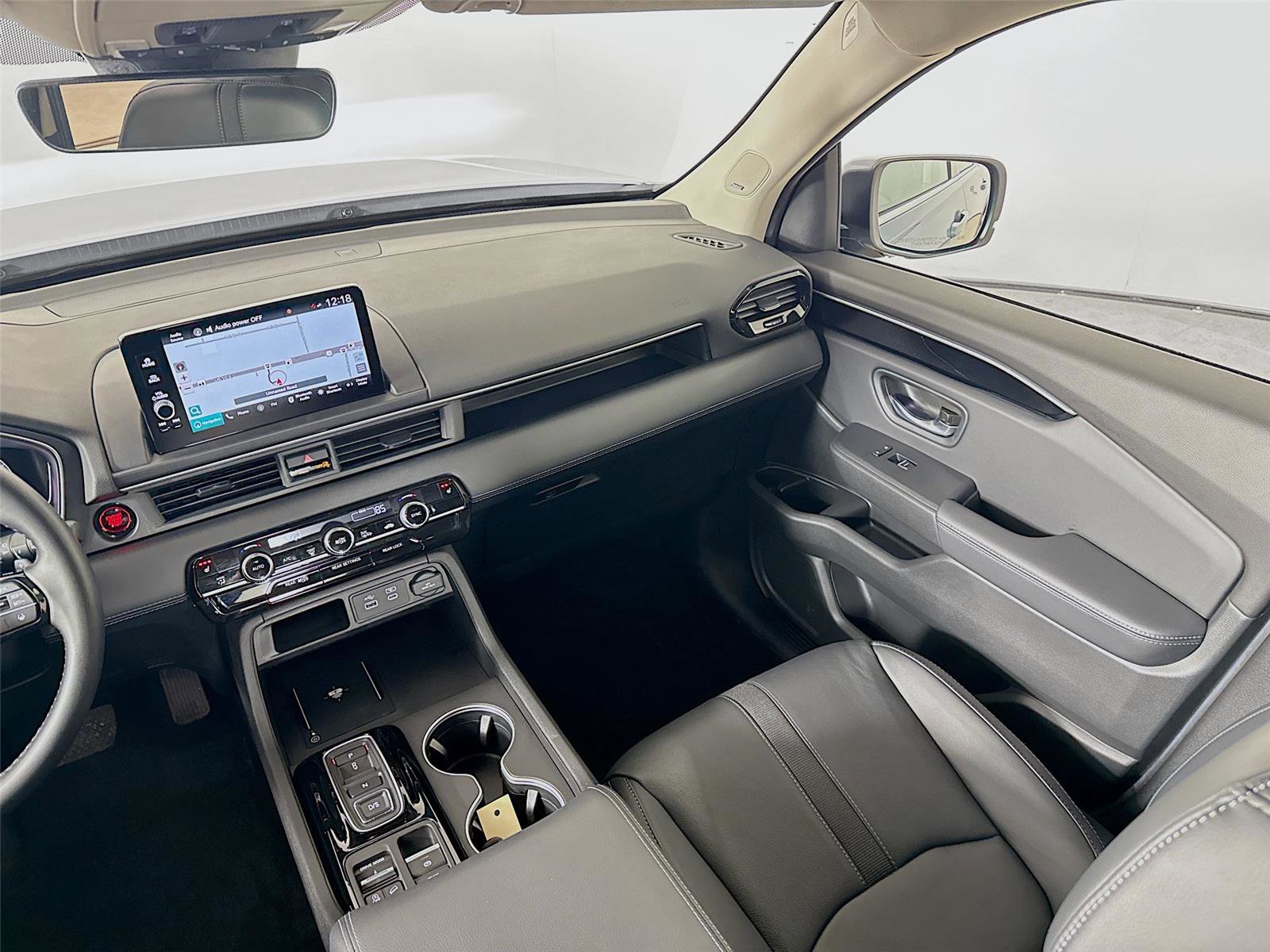 Used 2025 Honda Pilot Touring image 26