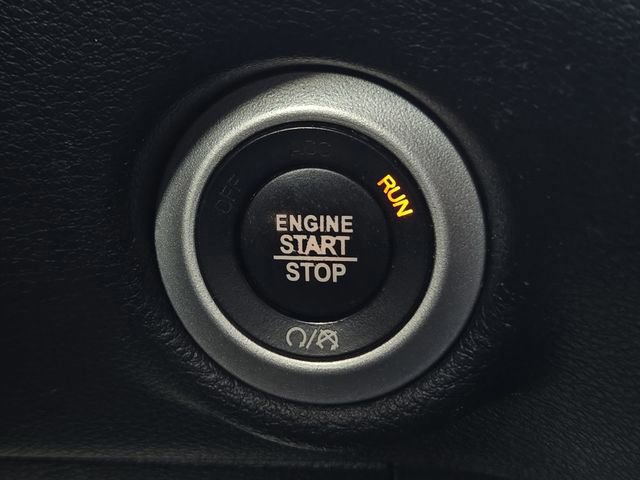 Used 2019 Chrysler Pacifica Touring Plus w/ S Appearance Package image 22