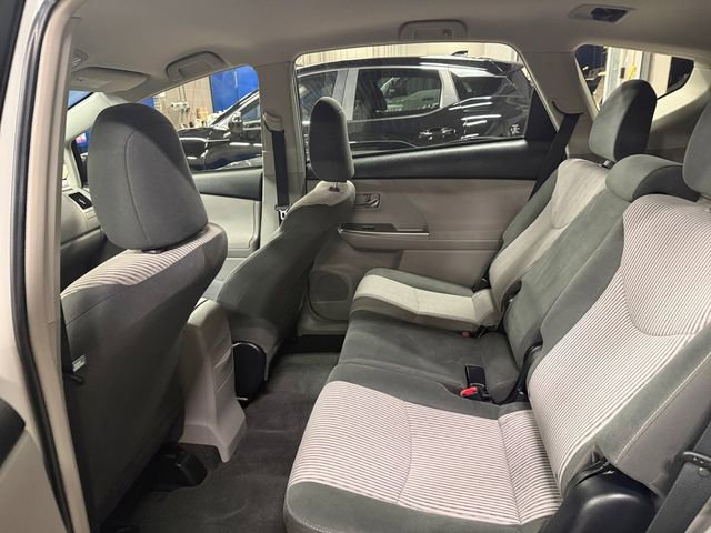 Used 2015 Toyota Prius V Two image 11