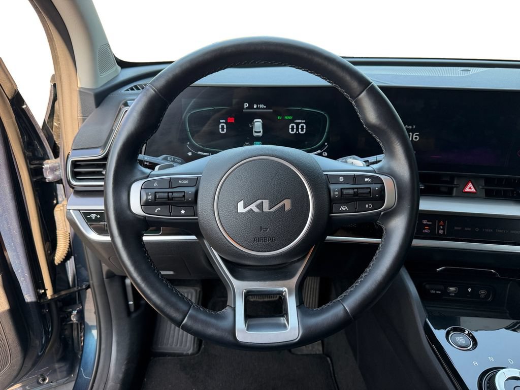Used 2023 Kia Sportage EX AWD/4WD image 12