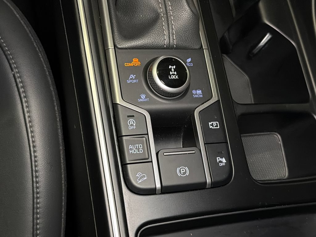 Certified 2022 Kia Sorento X-Line EX AWD/4WD image 30