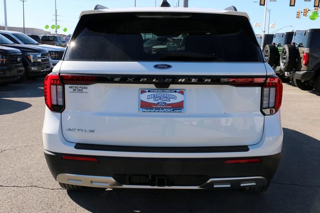 New 2026 Ford Explorer Active w/ Active Comfort Package RWD image 6