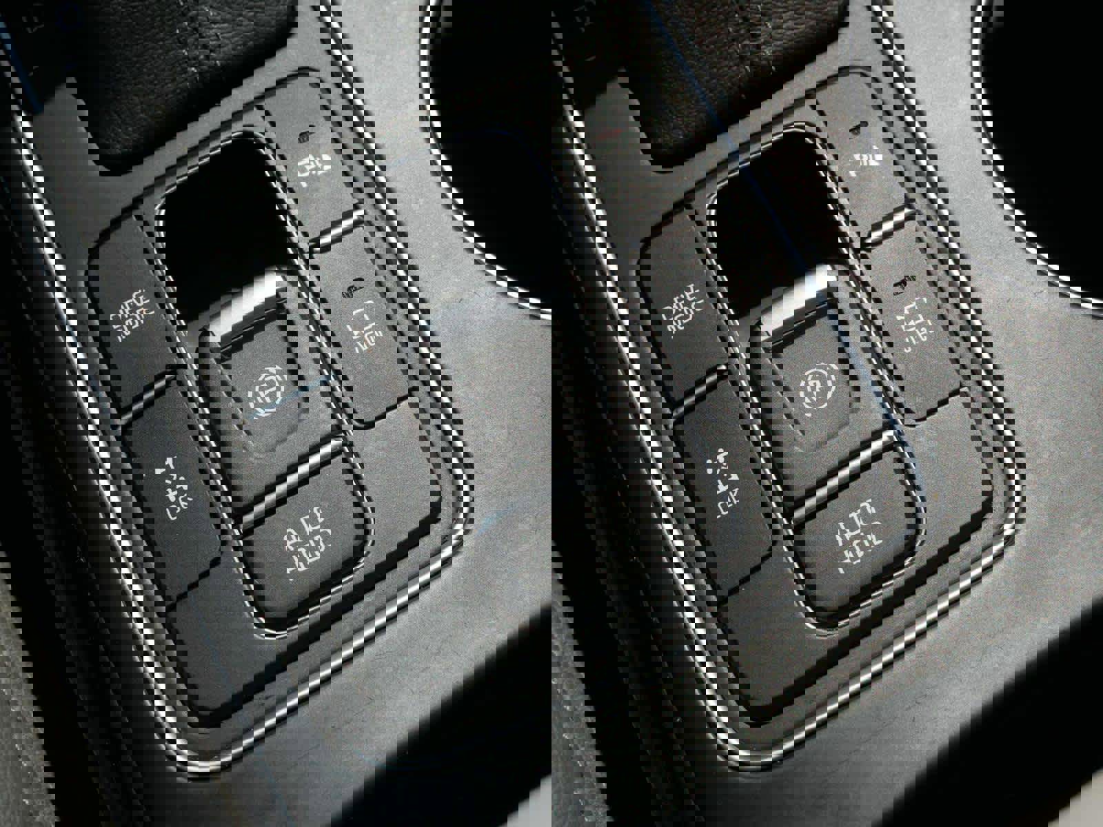 Used 2020 Kia Sorento SX image 24