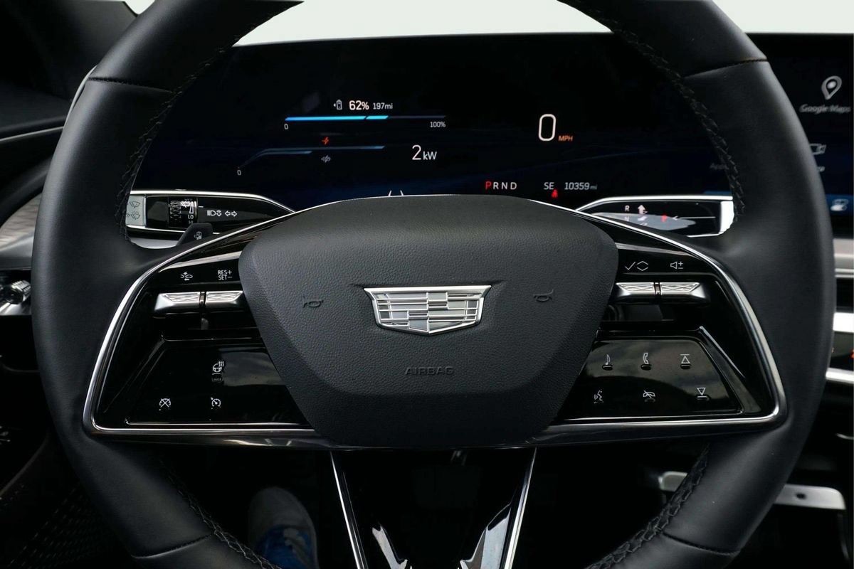 Used 2024 Cadillac Lyriq Luxury RWD image 27