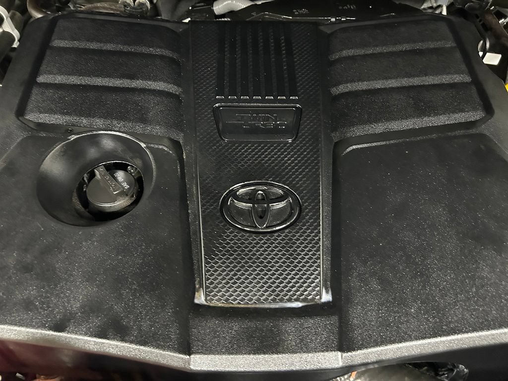 Used 2024 Toyota Tundra Limited AWD/4WD image 10