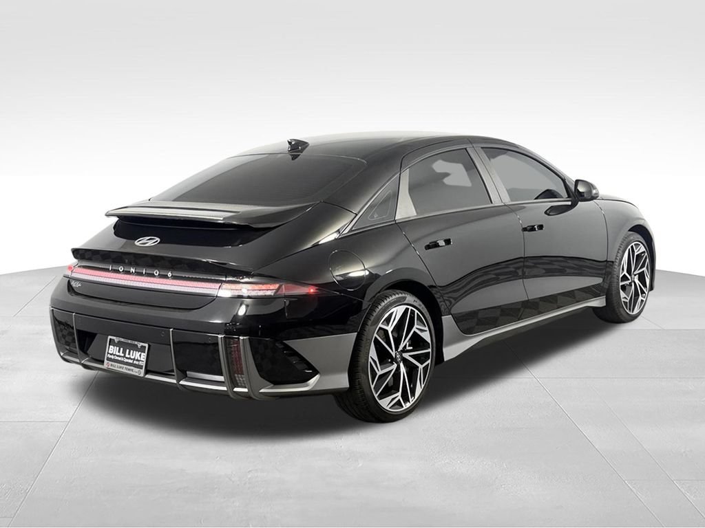 Used 2025 Hyundai Ioniq 6 Limited RWD image 8