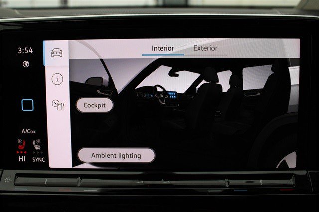 New 2025 Volkswagen Atlas SE image 38