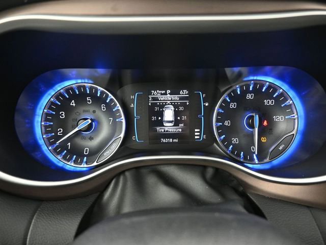 Used 2023 Chrysler Voyager LX FWD image 20