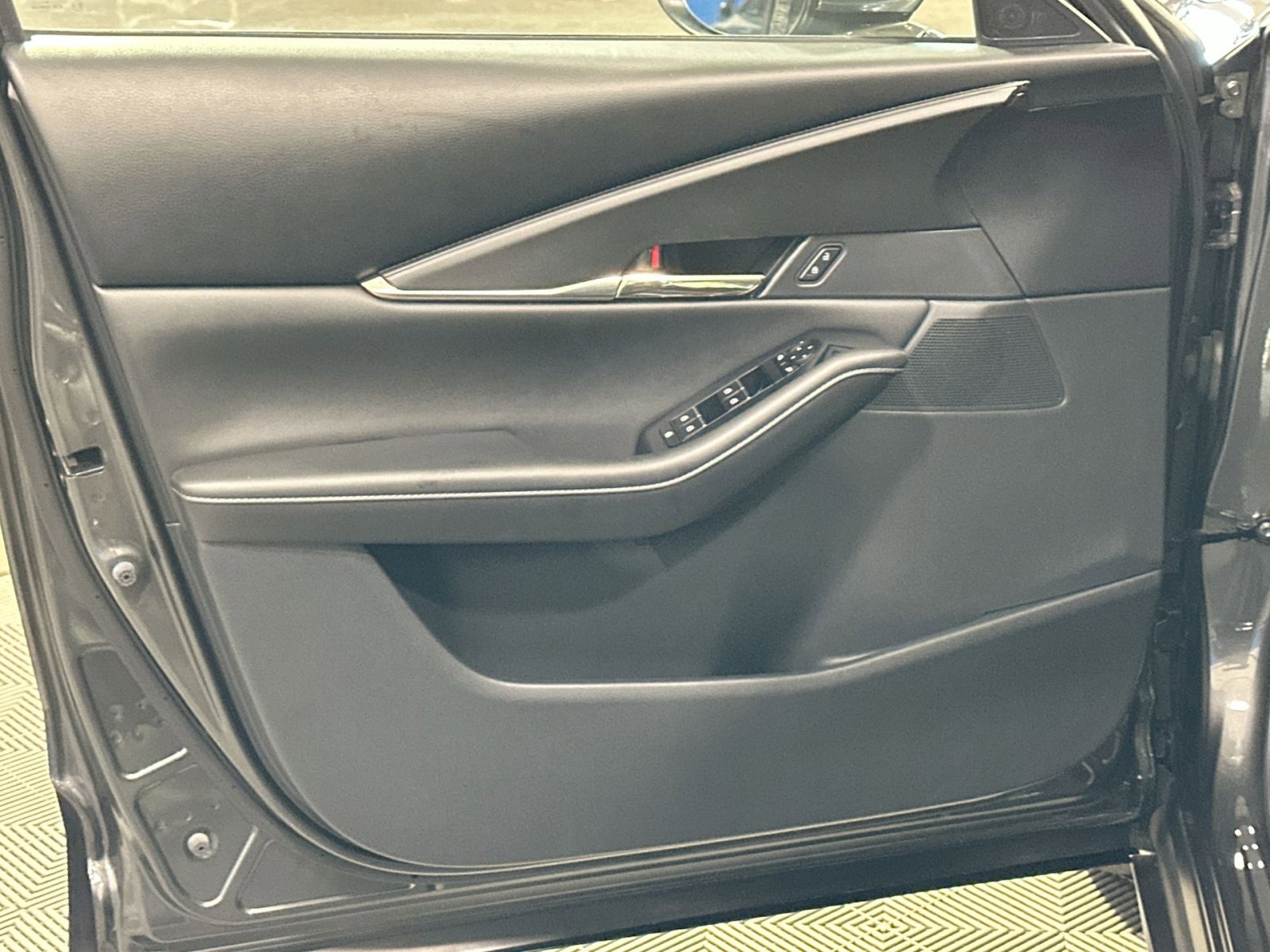 Used 2023 MAZDA CX-30 AWD 2.5 S w/ Preferred Package image 15