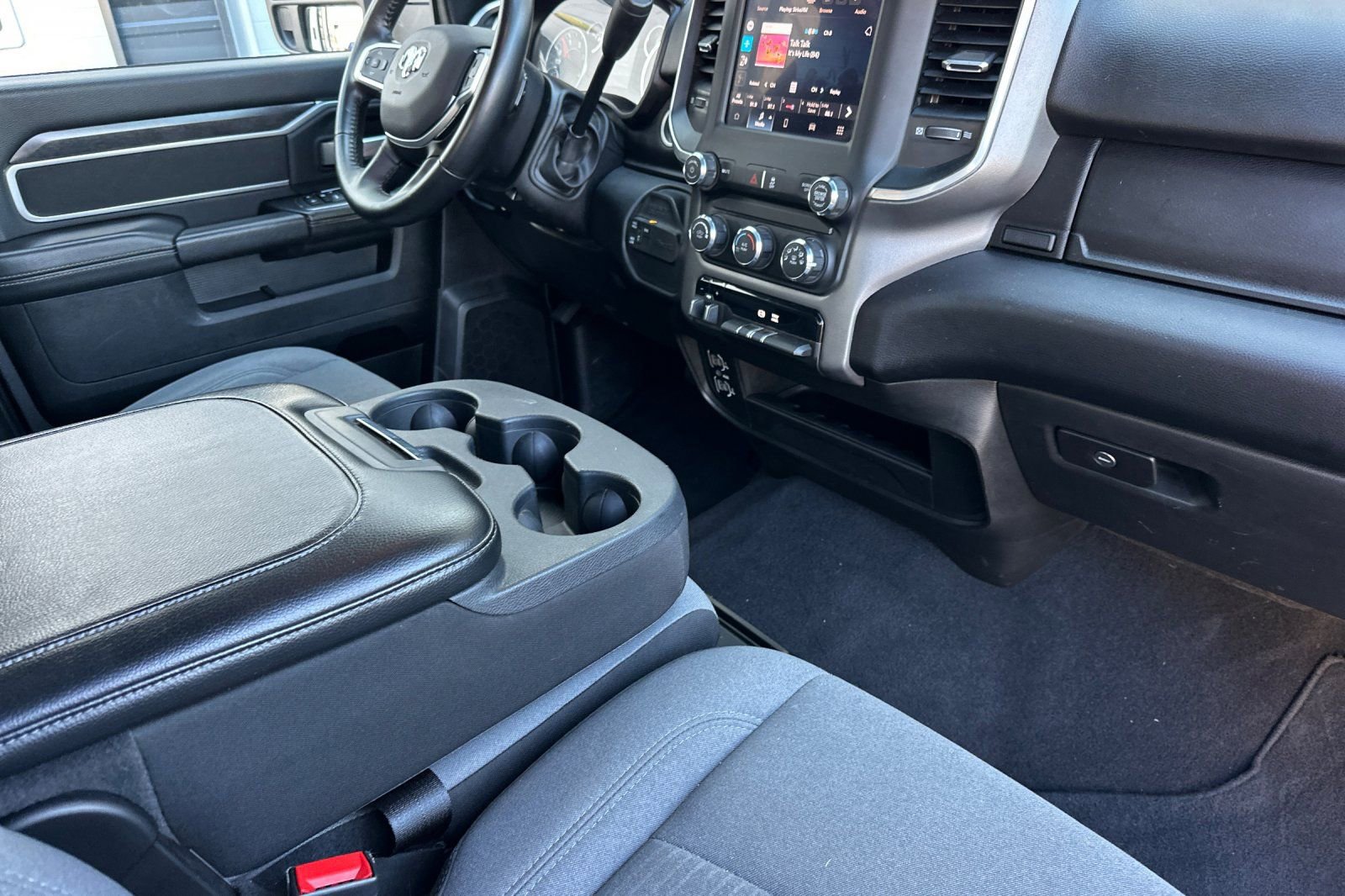 Used 2024 RAM 2500 Big Horn AWD/4WD image 16