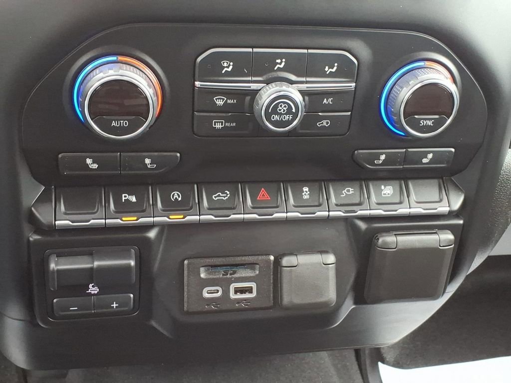 Used 2019 Chevrolet Silverado 1500 LT w/ All-Star Edition image 19