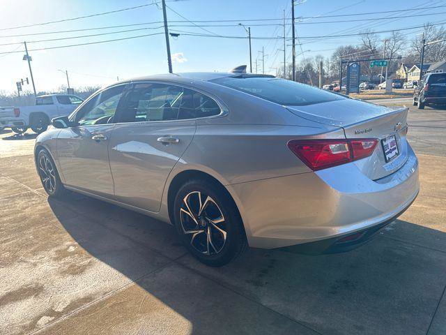 Used 2016 Chevrolet Malibu LT image 7