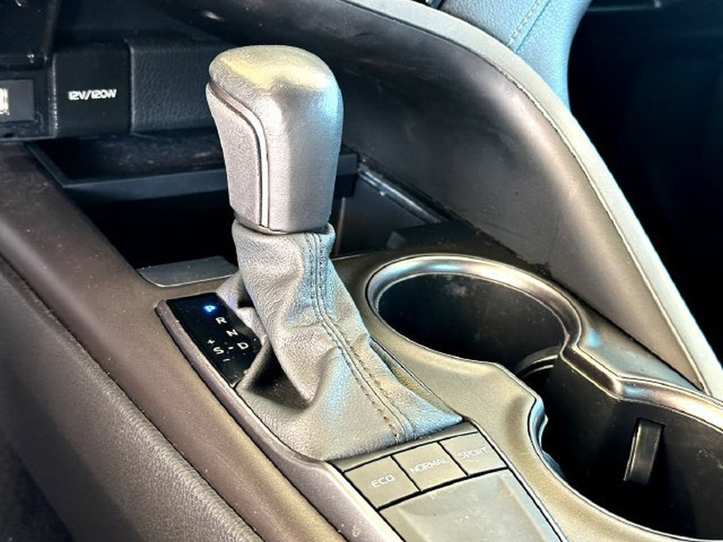 Certified 2023 Toyota Camry SE FWD image 16