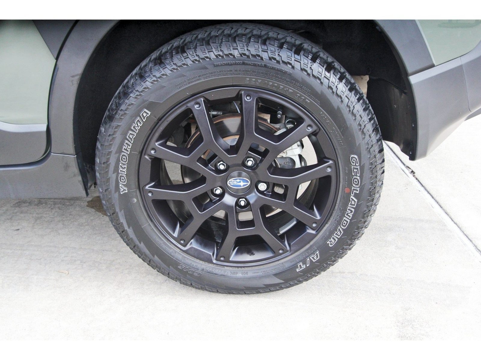 Used 2024 Subaru Crosstrek 2.5i Wilderness w/ Crosstrek Mirror Package AWD/4WD image 28