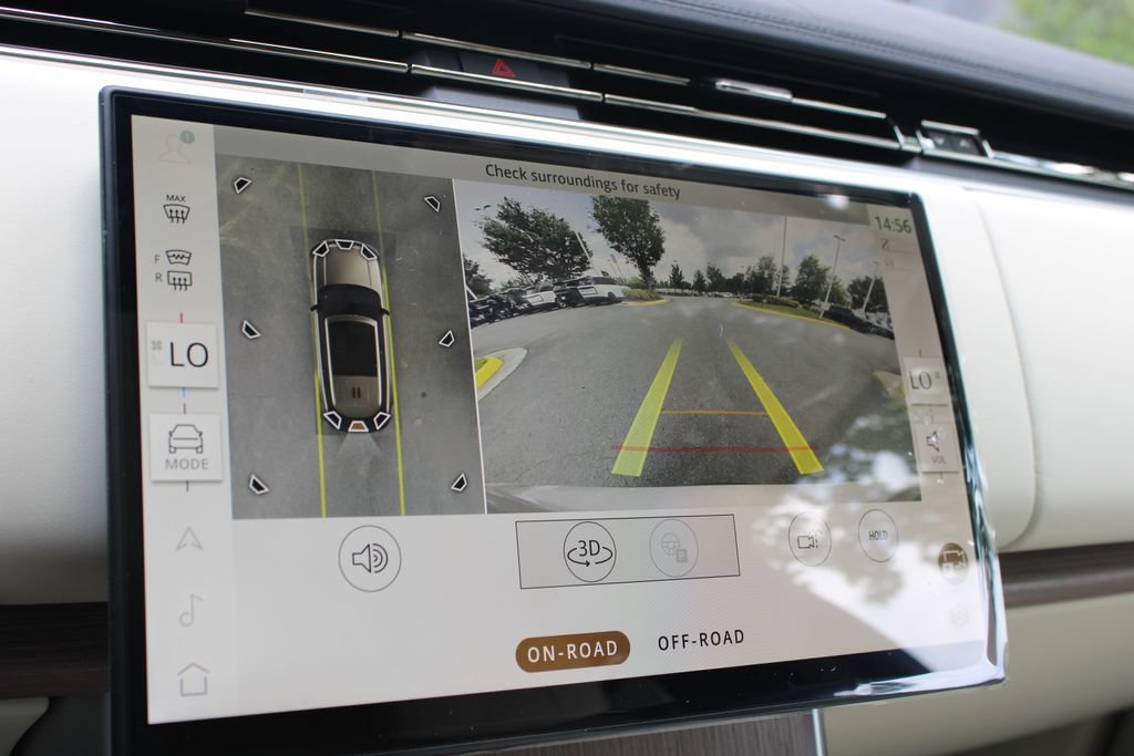 New 2026 Land Rover Range Rover Long Wheelbase SE AWD/4WD image 16