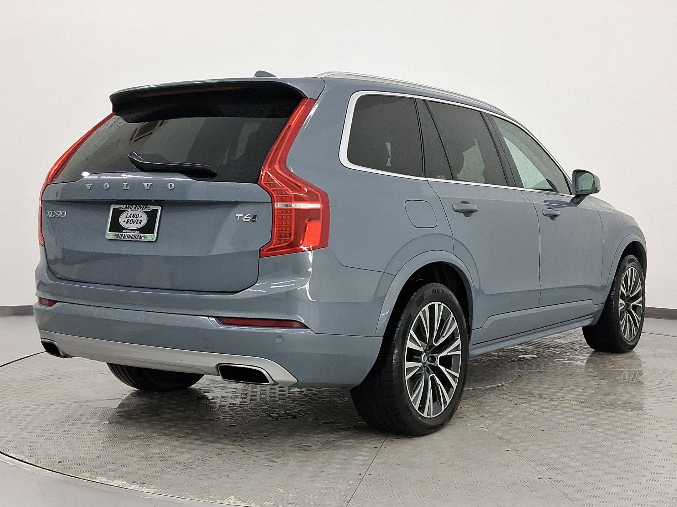 Used 2020 Volvo XC90 T6 Momentum w/ Protection Package image 9