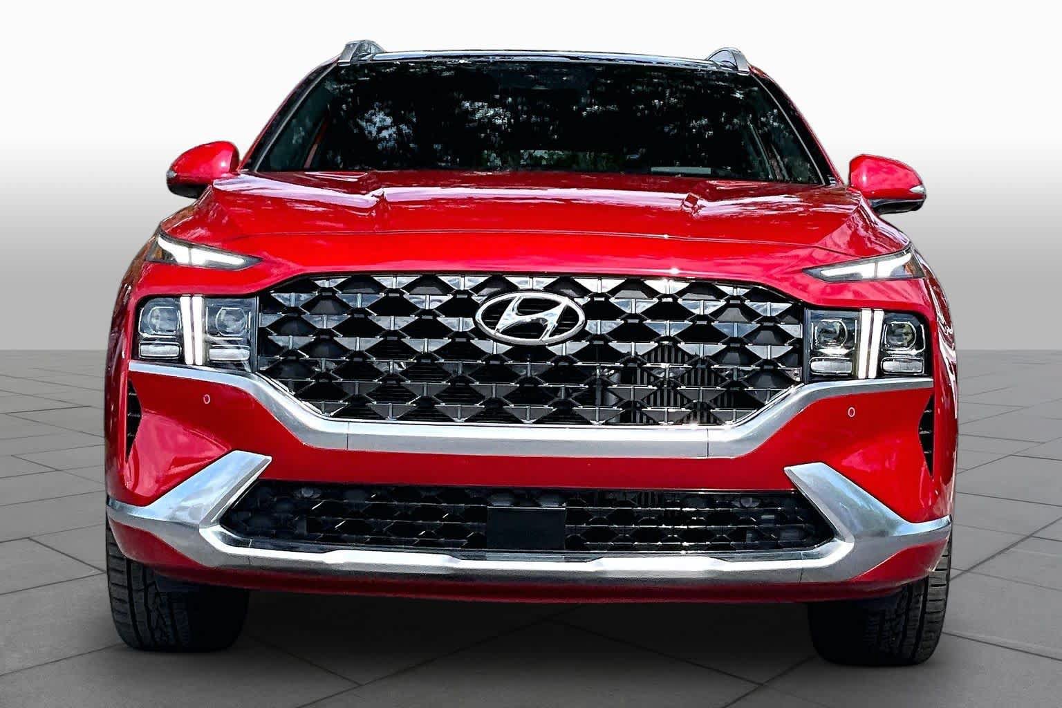 Used 2023 Hyundai Santa Fe Calligraphy FWD image 4