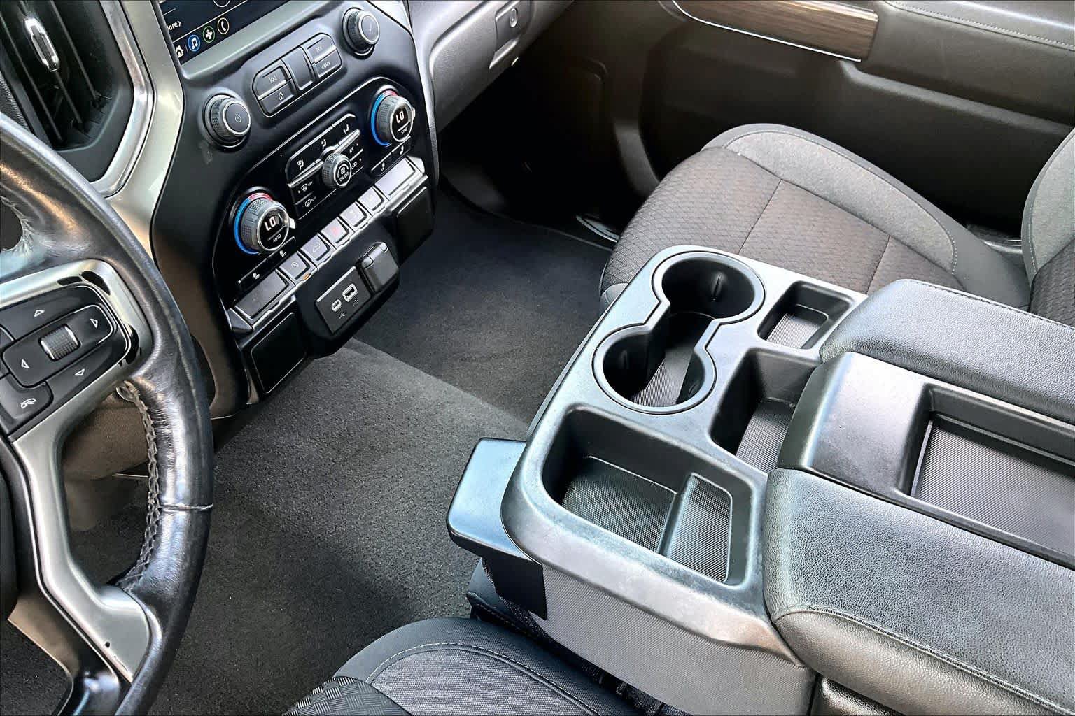 Used 2021 Chevrolet Silverado 1500 LT RWD image 17