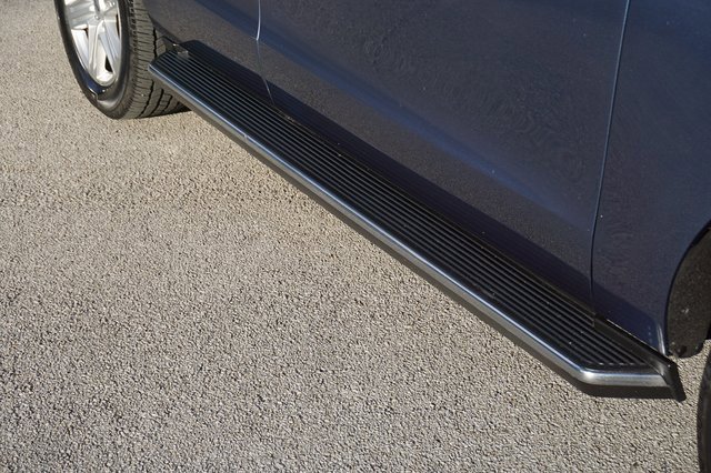 Used 2018 Ford Expedition XLT w/ Equipment Group 202A image 8