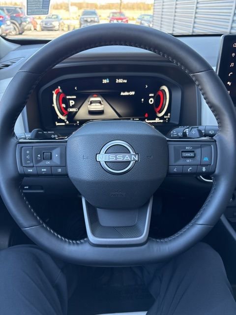 Used 2025 Nissan Rogue SL w/ SL Premium Package image 8