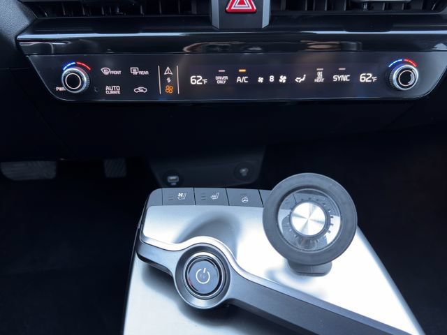 Used 2023 Kia EV6 Wind w/ Wind Technology Package AWD/4WD image 20
