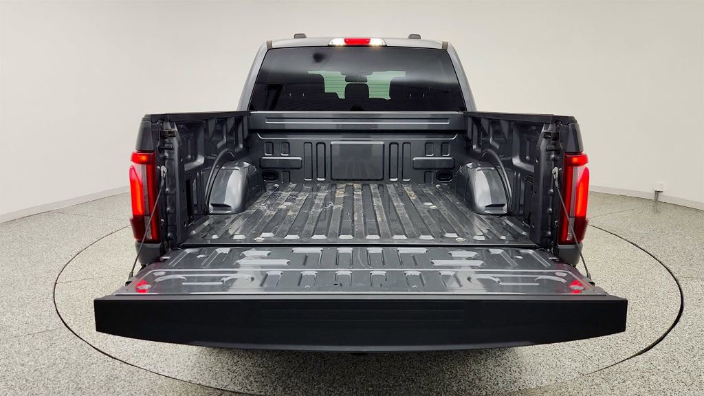 Used 2025 Ford F150 Lariat AWD/4WD image 22