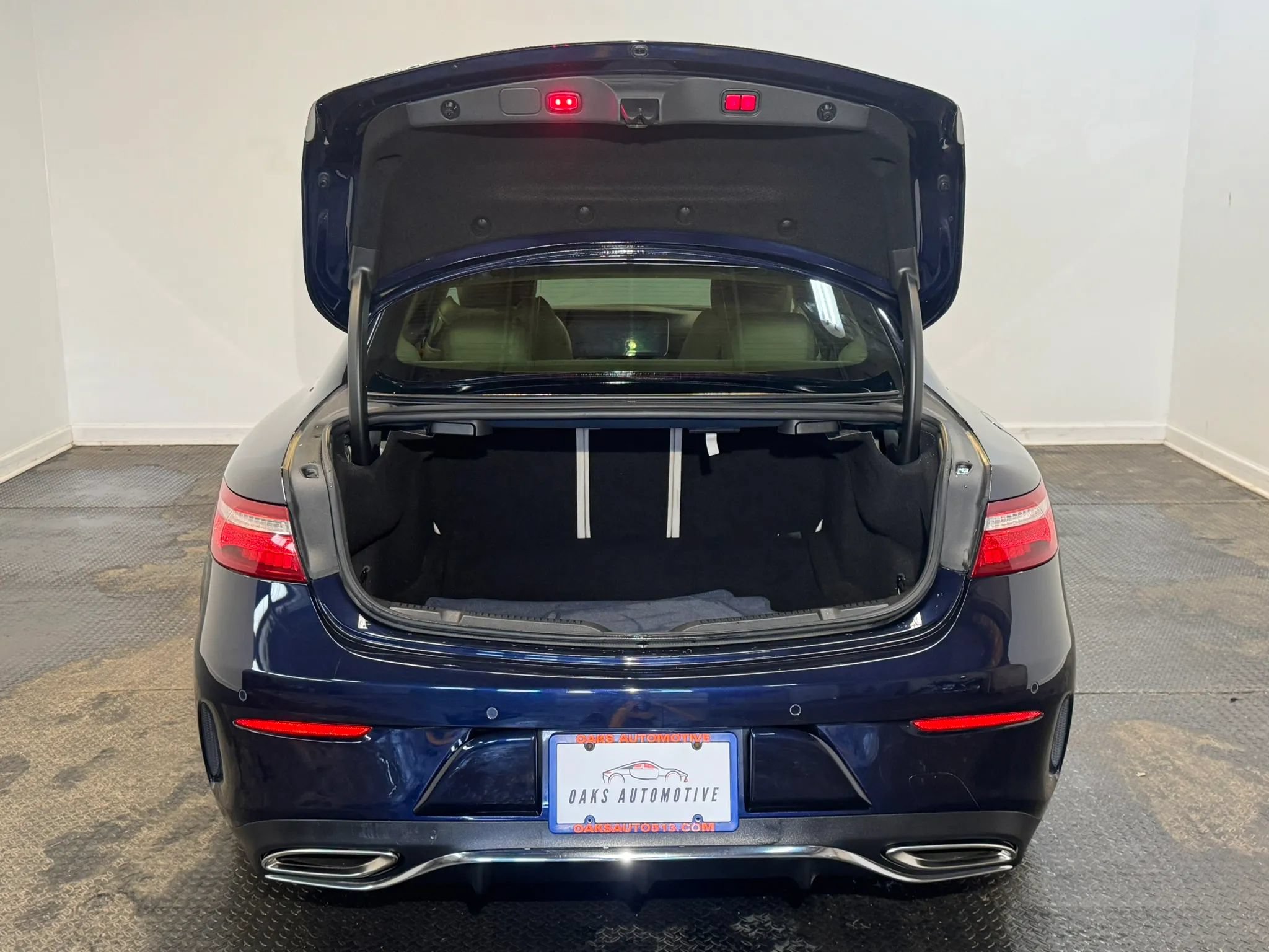 Used 2018 Mercedes-Benz E 400 Coupe image 36