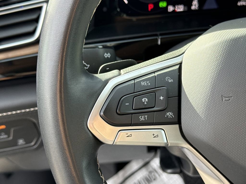 Used 2024 Volkswagen Atlas SE image 35