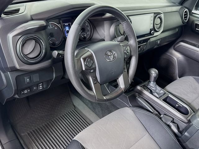 Used 2023 Toyota Tacoma TRD Sport image 9