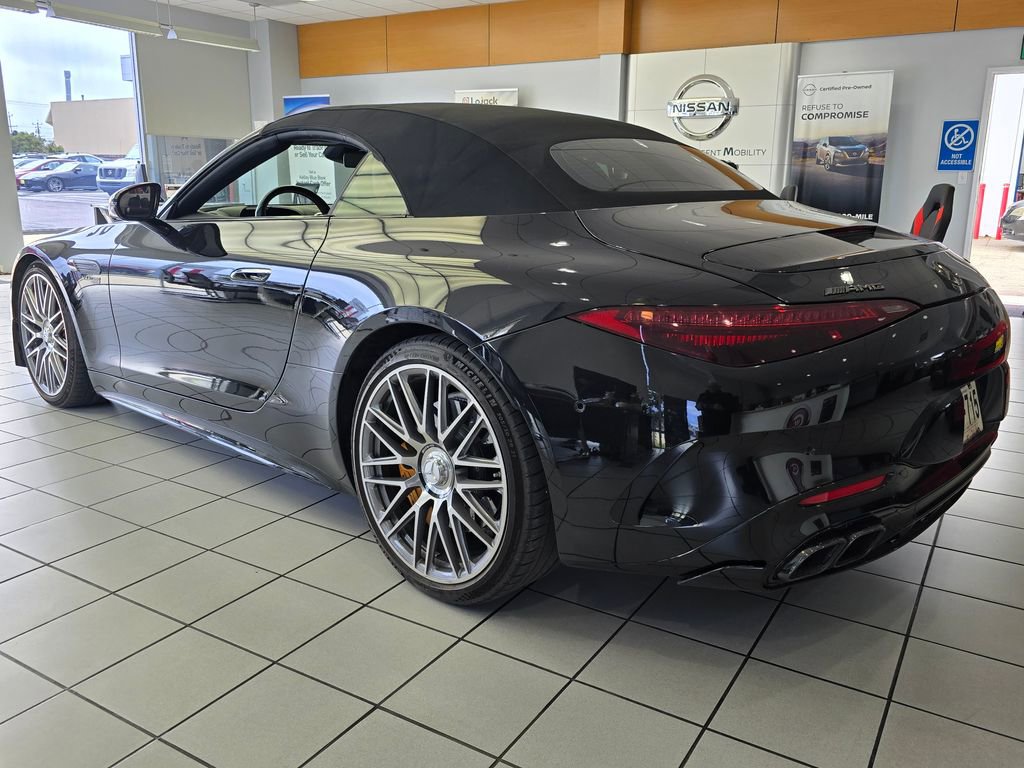 Used 2022 Mercedes-Benz SL 63 AMG 4MATIC image 4