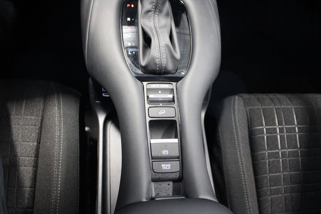 Used 2024 Honda HR-V LX image 36