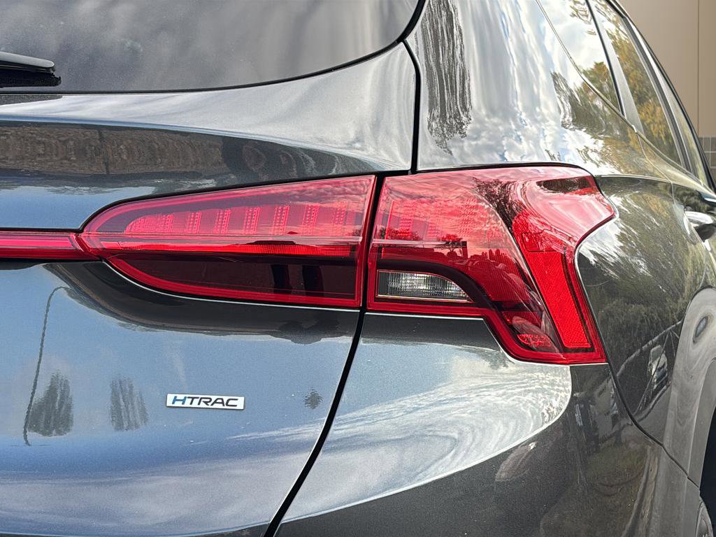 Certified 2023 Hyundai Santa Fe SE image 13