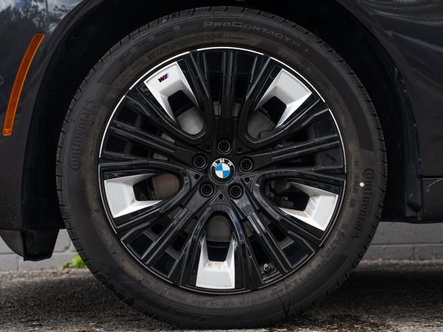 Used 2025 BMW X3 xDrive30i w/ Premium Package AWD/4WD image 11