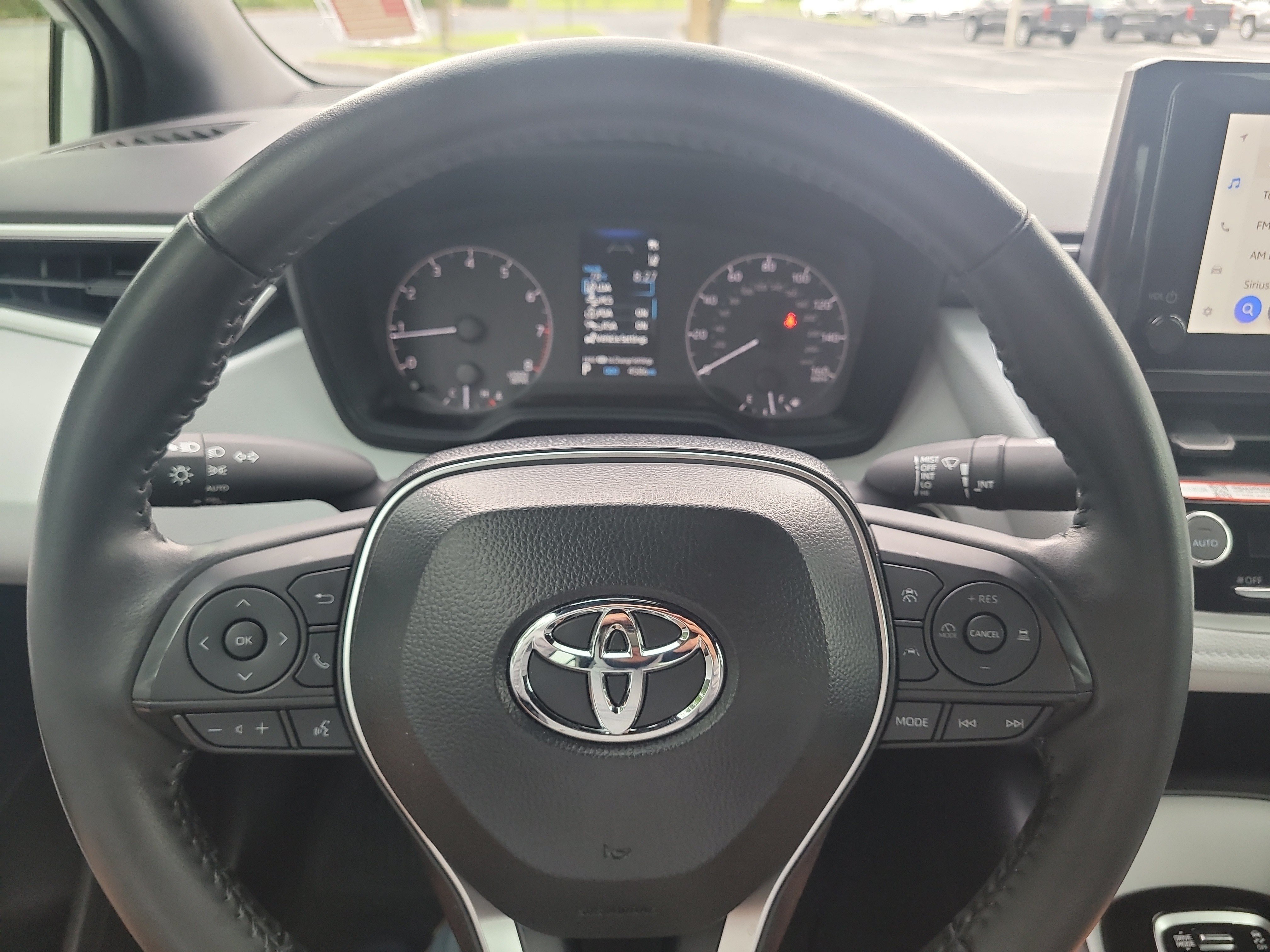 Used 2025 Toyota Corolla SE FWD image 25