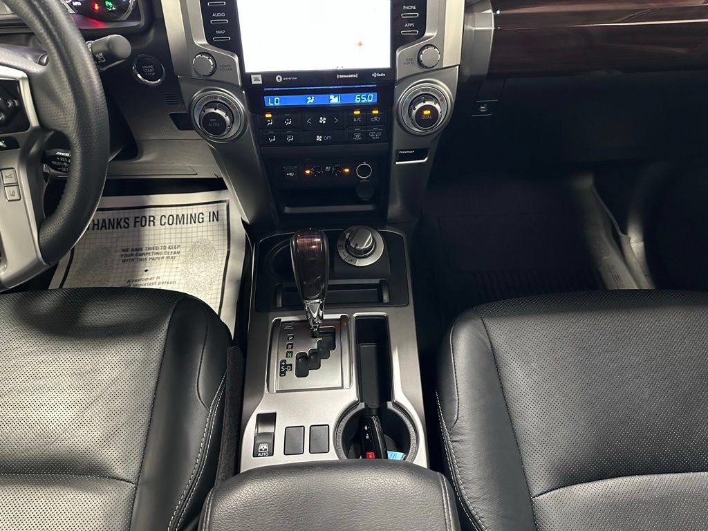 Used 2022 Toyota 4Runner Limited AWD/4WD image 33