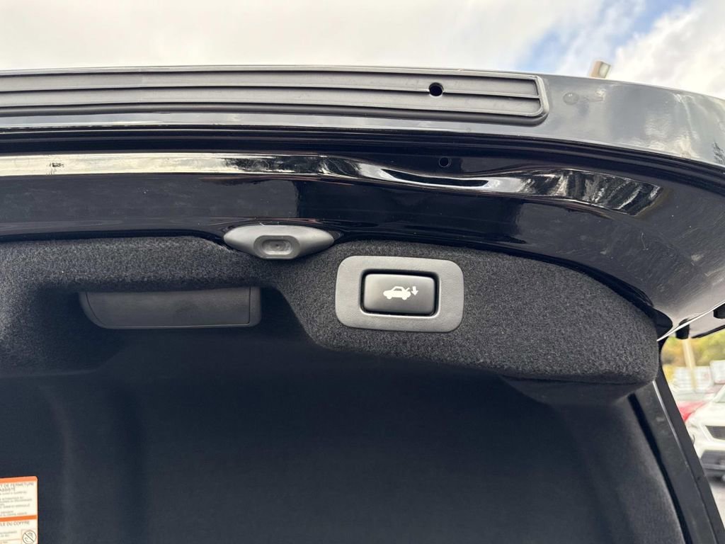 Used 2015 Lexus LS 460 L image 12