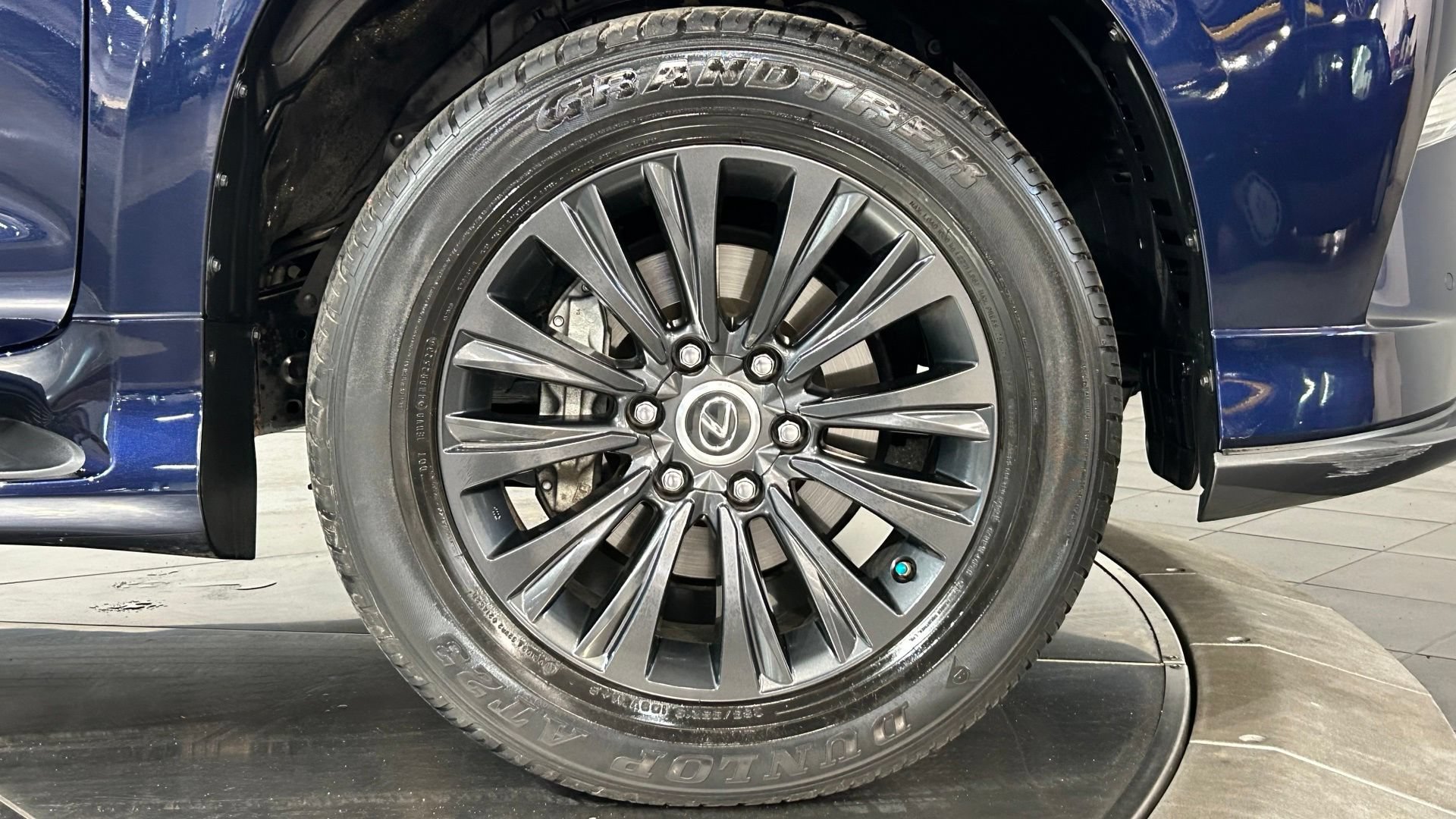 Used 2023 Lexus GX 460 Premium AWD/4WD image 21