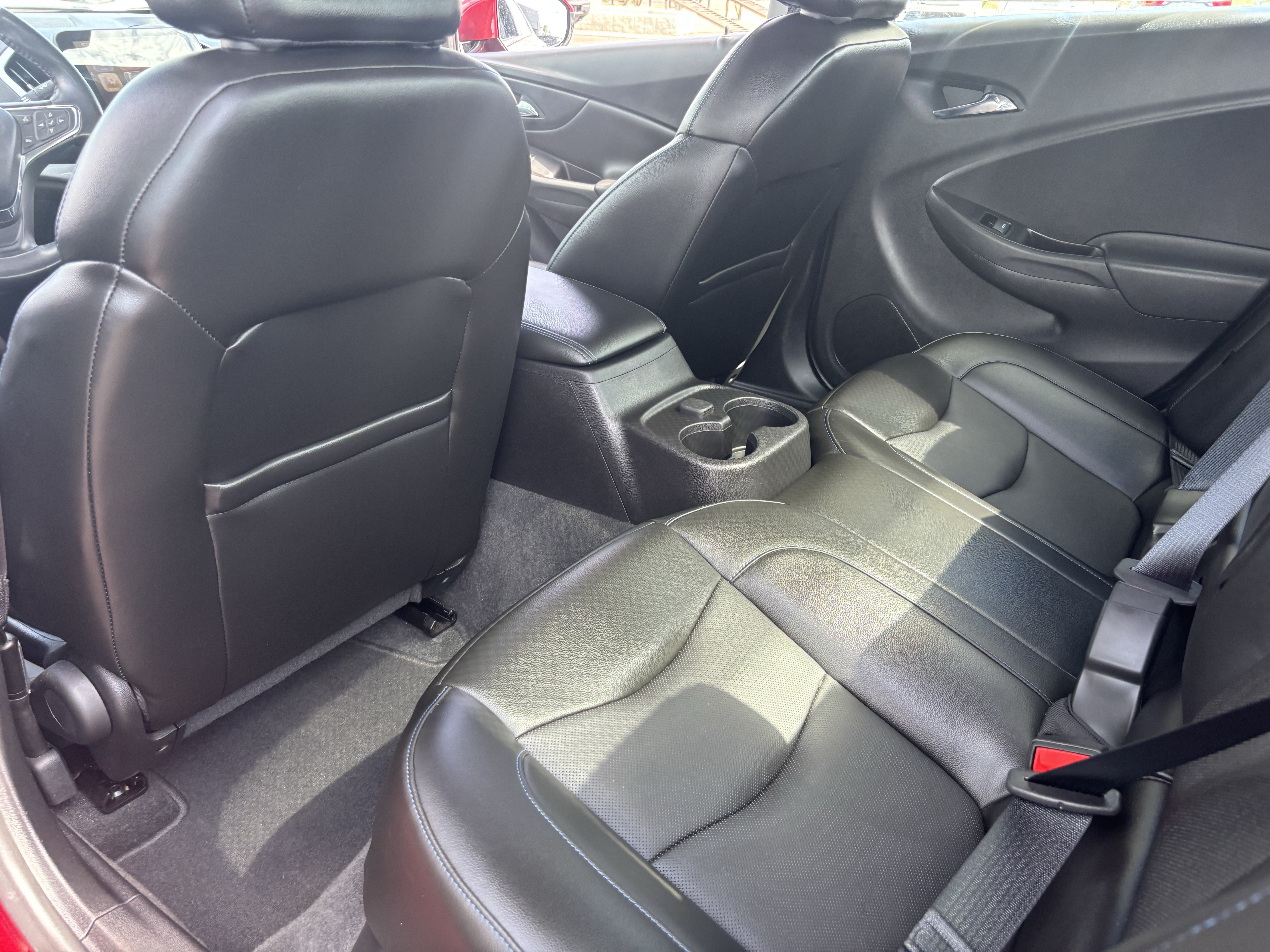 Used 2018 Chevrolet Volt LT w/ LT Driver Confidence Package FWD image 15
