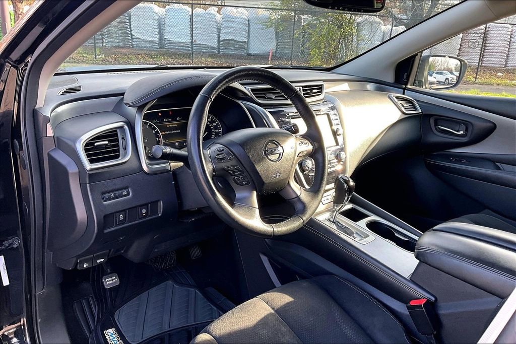 Used 2020 Nissan Murano SV image 15