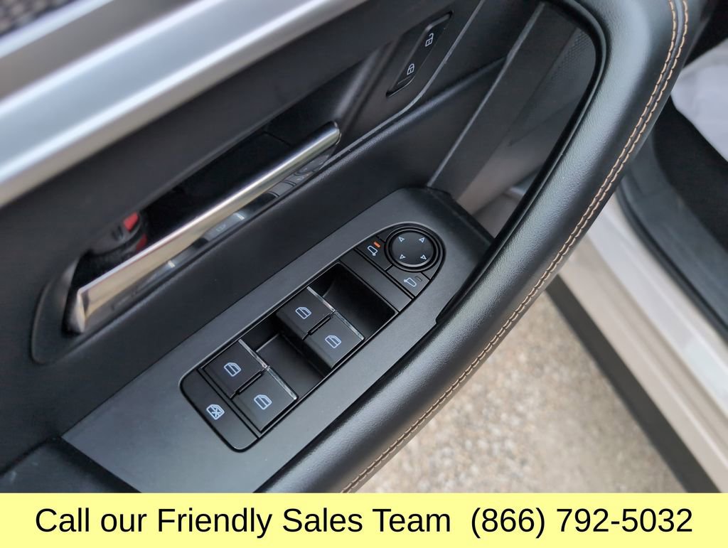 Used 2024 MAZDA CX-90 3.3 Turbo w/ Premium Package image 12