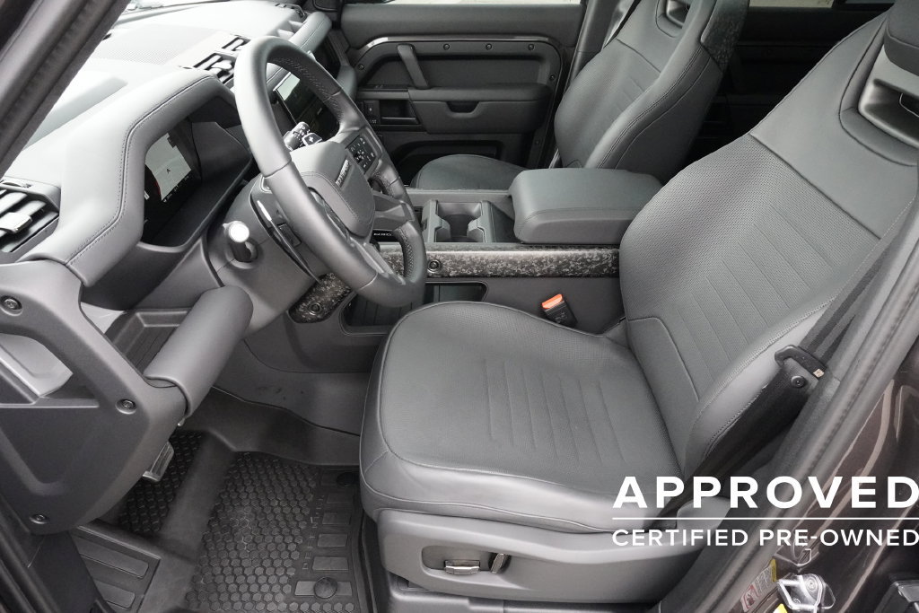 Used 2026 Land Rover Defender 110 OCTA AWD/4WD image 18