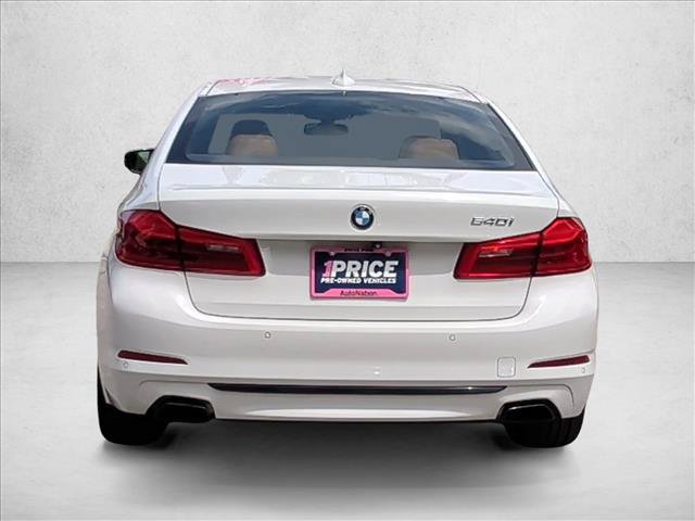Used 2019 BMW 540i w/ Convenience Package RWD image 5