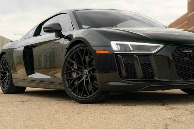 Used 2018 Audi R8 V10 plus image 31