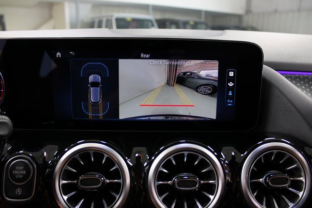 Used 2024 Mercedes-Benz GLA 250 image 31