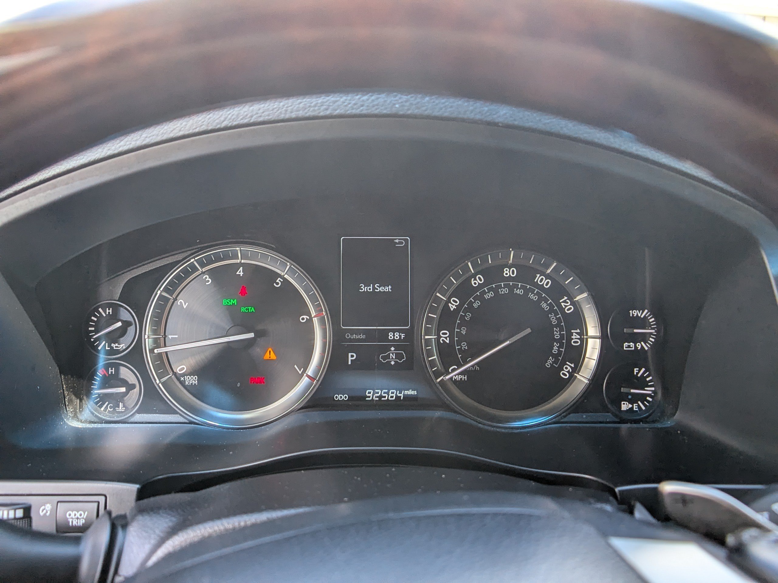 Used 2017 Lexus LX 570 4WD image 38